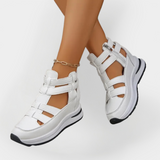 Elegant Lightweight Heeled Sandal with Side Zipper